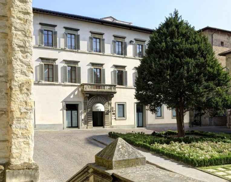 CITTÀ DI CASTELLO Space Hotels CITTÀ DI CASTELLO Space Hotels