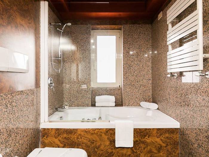 Superior double or twin room hotel galles*** rome Superior double or twin room hotel galles*** rome