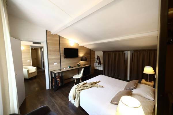 Family room Hotel Italia*** in VERONA