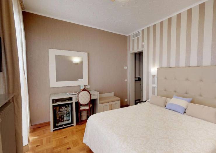 Triple room Hotel Metropole & Santa Margherita**** SANTA MARGHERITA LIGURE Triple room Hotel Metropole & Santa Margherita**** SANTA MARGHERITA LIGURE