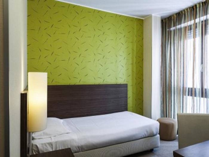 Premium single room hotel des etrangers*** milan Premium single room hotel des etrangers*** milan