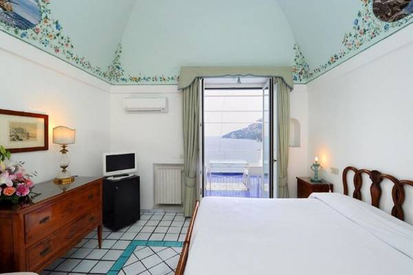 Triple deluxe room Hotel Luna Convento**** in AMALFI