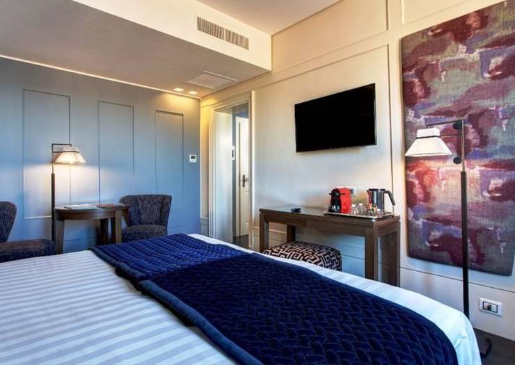 Camera premium matrimoniale Mascagni Luxury Rooms & Suites**** ROMA Camera premium matrimoniale Mascagni Luxury Rooms & Suites**** ROMA