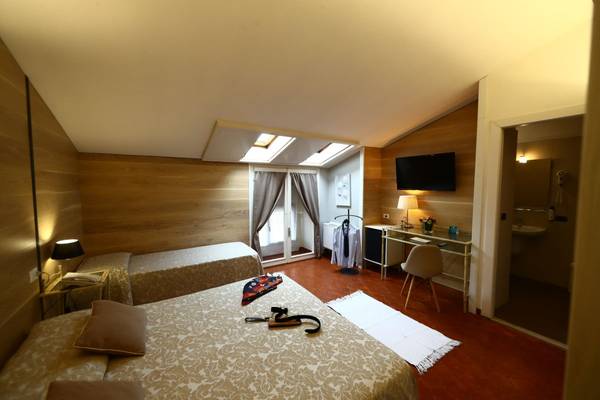 Triple room Hotel Italia*** in VERONA
