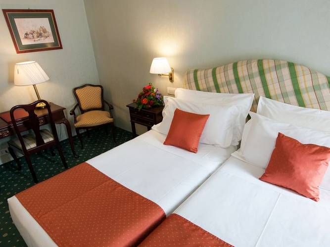 Classic twin room hotel victoria**** turin Classic twin room hotel victoria**** turin