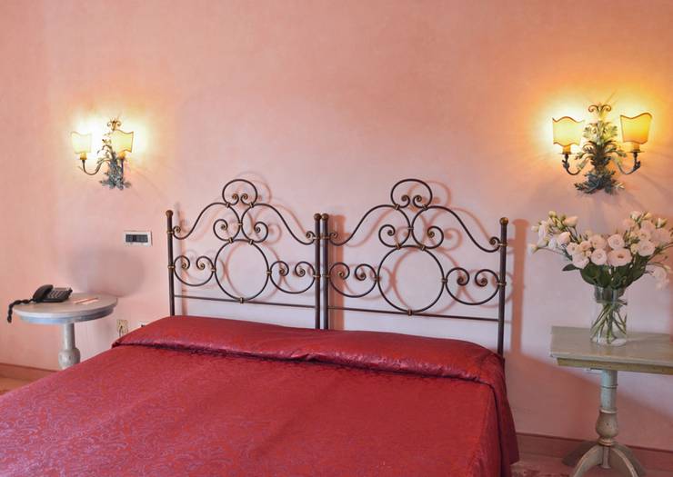 Classic room eith double or twin beds Hotel Boccaccio**** PISA-CALCINAIA Classic room eith double or twin beds Hotel Boccaccio**** PISA-CALCINAIA