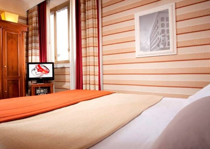 Camera superior singola Hotel Mascagni**** ROMA Camera superior singola Hotel Mascagni**** ROMA