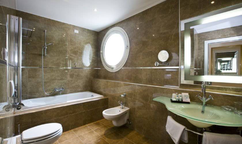 Camera exclusive a due letti Rizzi Aquacharme Hotel & Spa**** BOARIO TERME Camera exclusive a due letti Rizzi Aquacharme Hotel & Spa**** BOARIO TERME