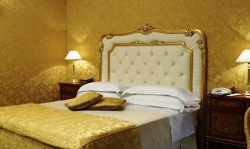 Suite Grand Hotel Vanvitelli**** CASERTA Suite Grand Hotel Vanvitelli**** CASERTA