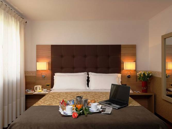 Superior double room hotel ala*** venice Superior double room hotel ala*** venice