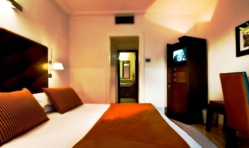 Camera superior matrimoniale Hotel Ariston**** ROMA