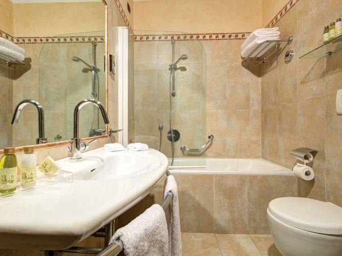 Deluxe double room Hotel Athena**** SIENA Deluxe double room Hotel Athena**** SIENA