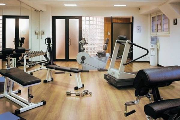 Palestra hotel londra**** firenze Palestra hotel londra**** firenze