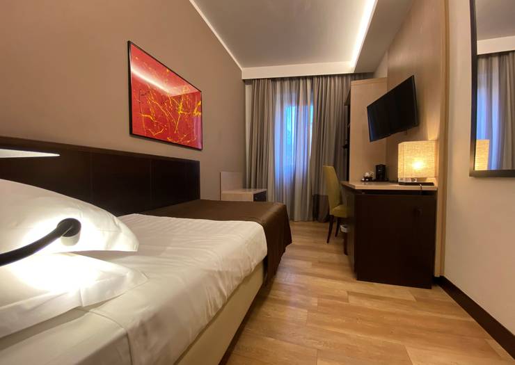 Single room Hotel Carlton*** FERRARA