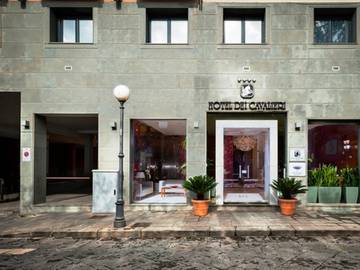 Facciata Hotel Dei Cavalieri Caserta**** CASERTA Facciata Hotel Dei Cavalieri Caserta**** CASERTA