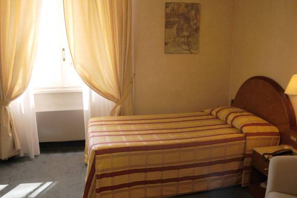 Standard Single room Hotel Excelsior San Marco**** in BERGAMO