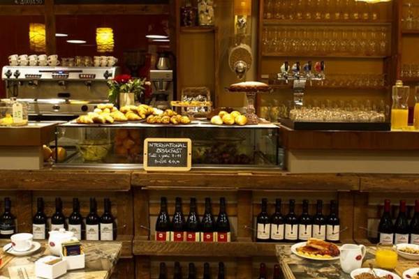 Restaurant albergo al cappello rosso**** bologna Restaurant albergo al cappello rosso**** bologna