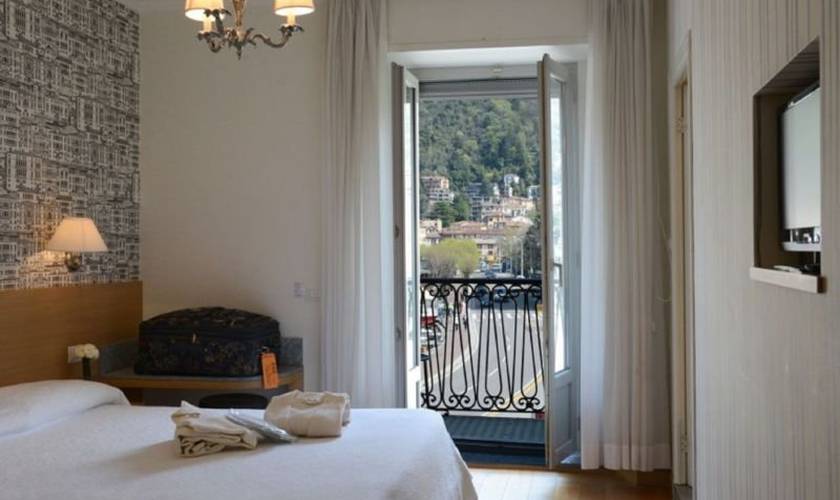 Standard double room Hotel Metropole & Suisse Au Lac**** COMO