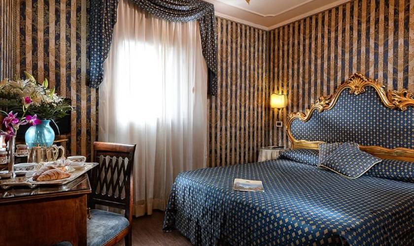 Superior double san marco view Hotel Concordia**** VENICE Superior double san marco view Hotel Concordia**** VENICE