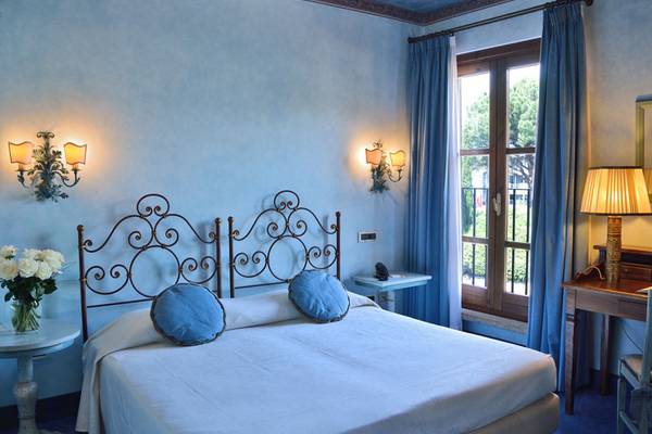 Classic room eith double or twin beds Hotel Boccaccio**** in PISA-CALCINAIA