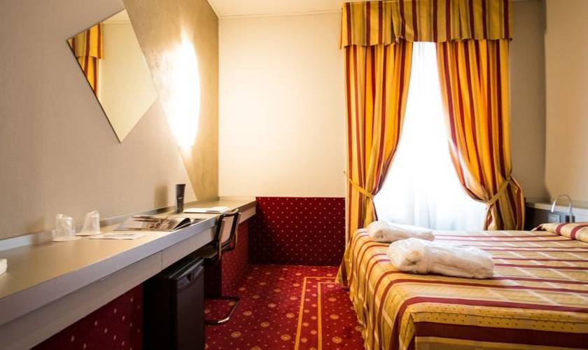 Superior double room Hotel Excelsior San Marco**** BERGAMO Superior double room Hotel Excelsior San Marco**** BERGAMO
