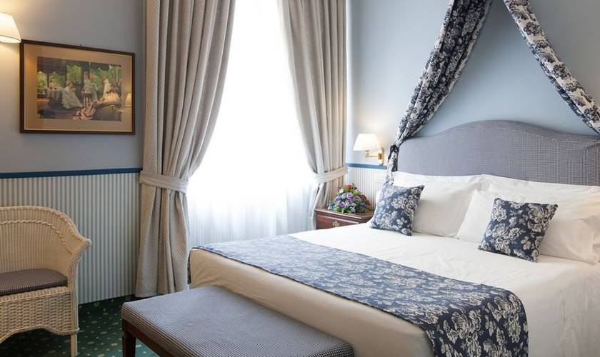 Camera superior matrimoniale Hotel Victoria**** TORINO Camera superior matrimoniale Hotel Victoria**** TORINO