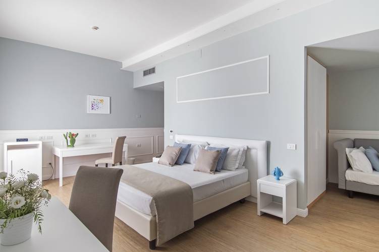 Business double room regiohotel manfredi**** manfredonia Business double room regiohotel manfredi**** manfredonia