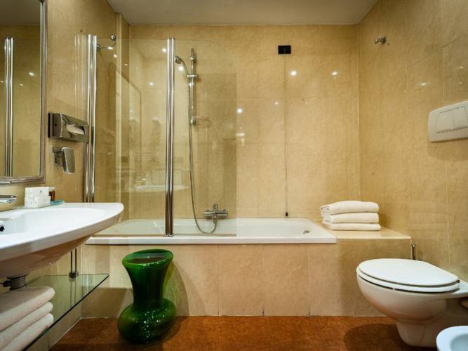 Bathroom Hotel Dei Cavalieri Caserta**** CASERTA