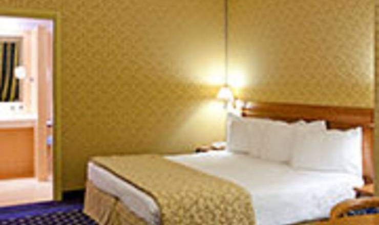 Superior double or twin room hotel ovest**** piacenza Superior double or twin room hotel ovest**** piacenza