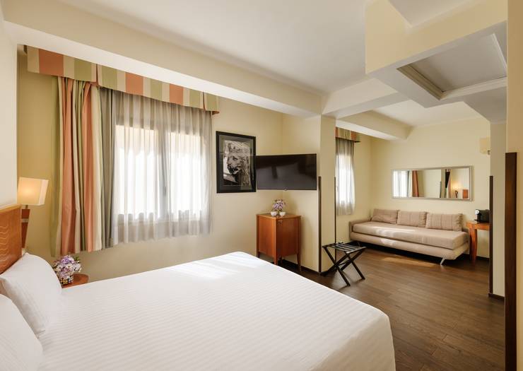 Camera business tripla Hotel Dei Cavalieri Caserta**** CASERTA