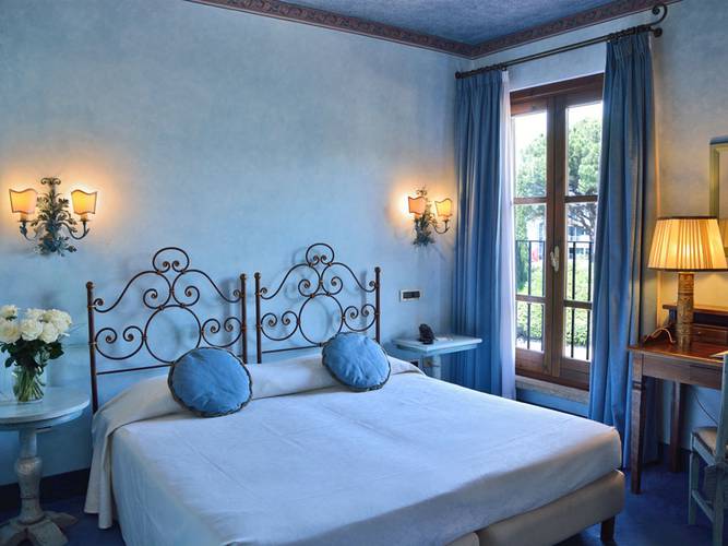 Classic double room Hotel Boccaccio**** PISA-CALCINAIA