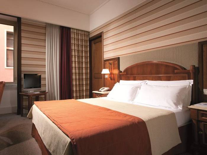 Camera classic singola hotel mascagni**** roma Camera classic singola hotel mascagni**** roma