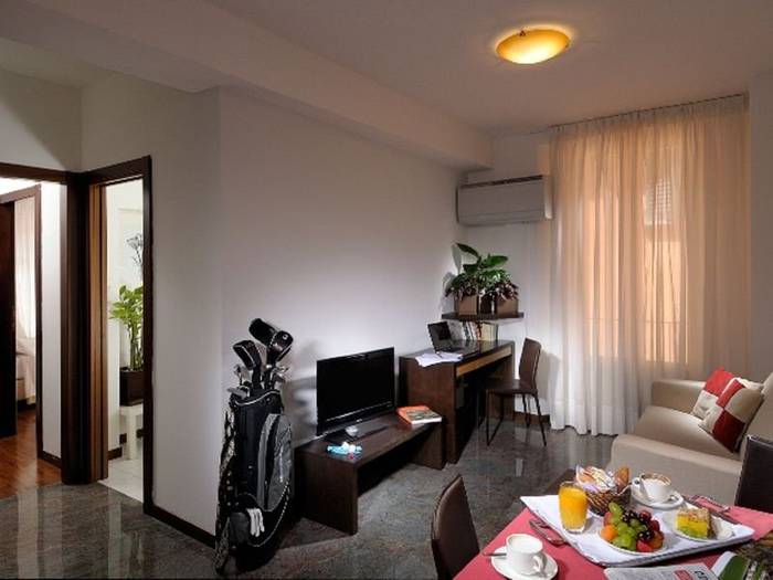 Apartment 50 mts far from the hotel albergo al cappello rosso**** bologna Apartment 50 mts far from the hotel albergo al cappello rosso**** bologna