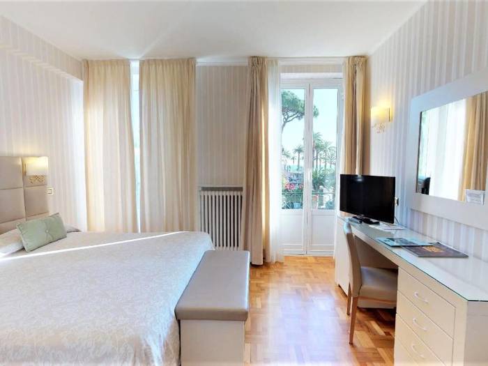 Double room with garden-sea view hotel metropole & santa margherita**** santa margherita ligure Double room with garden-sea view hotel metropole & santa margherita**** santa margherita ligure