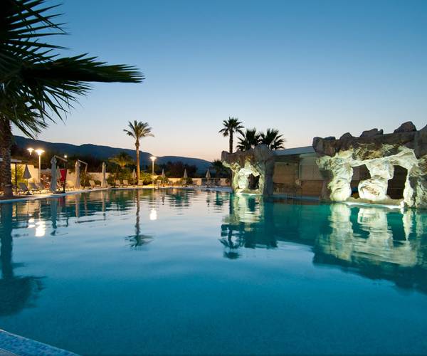 Regiohotel Manfredi**** MANFREDONIA Regiohotel Manfredi**** MANFREDONIA