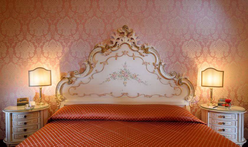 Camera classic matrimoniale Hotel Rialto**** VENEZIA Camera classic matrimoniale Hotel Rialto**** VENEZIA