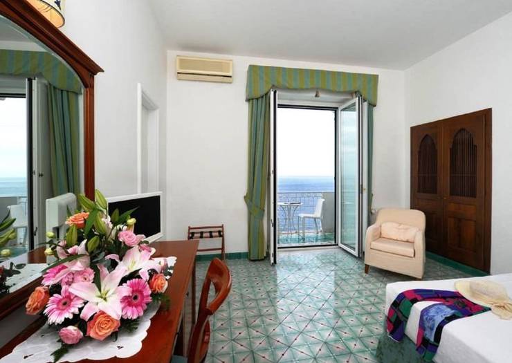 Double superior room Hotel Luna Convento**** AMALFI Double superior room Hotel Luna Convento**** AMALFI