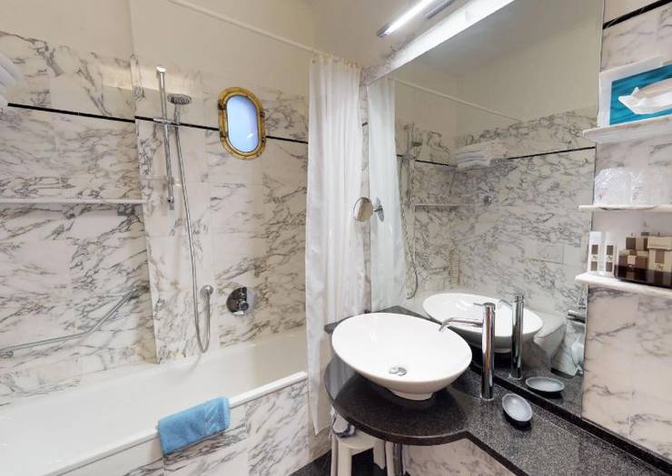 Suite for 3 people Hotel Metropole & Santa Margherita**** SANTA MARGHERITA LIGURE Suite for 3 people Hotel Metropole & Santa Margherita**** SANTA MARGHERITA LIGURE