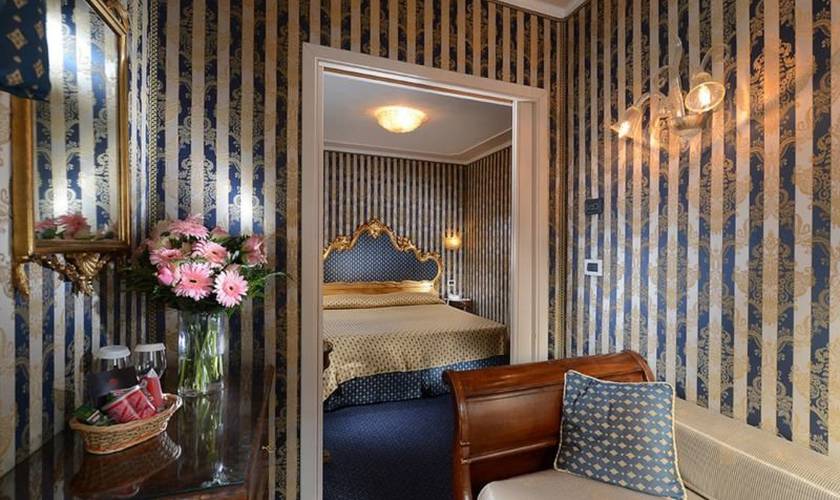 Junior suite san marco view Hotel Concordia**** VENICE Junior suite san marco view Hotel Concordia**** VENICE