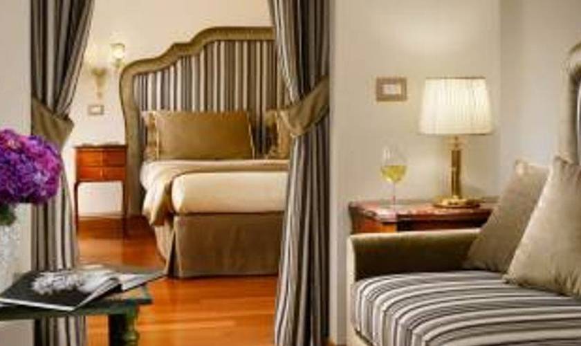 Suite con vista Hotel Forum**** ROMA Suite con vista Hotel Forum**** ROMA