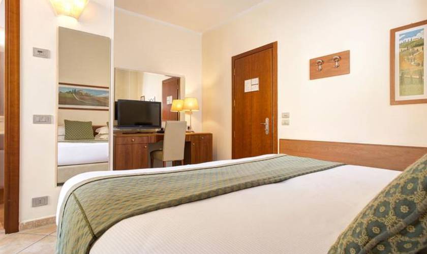 Economy double room Hotel Athena**** SIENA Economy double room Hotel Athena**** SIENA