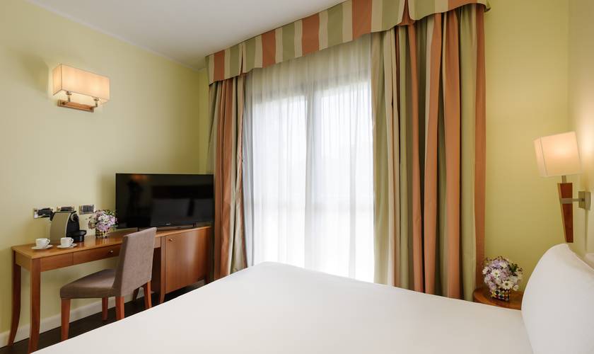 Camera classic matrimoniale Hotel Dei Cavalieri Caserta**** CASERTA
