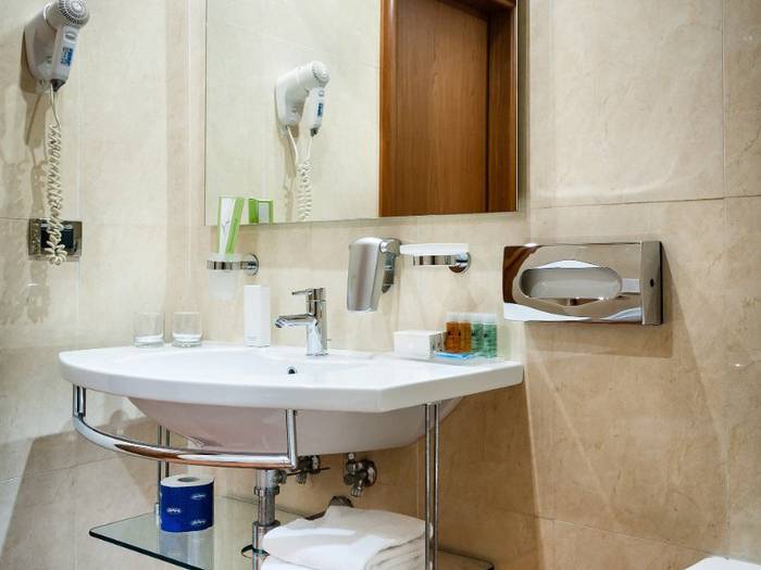 Junior suite hotel dei cavalieri caserta**** Junior suite hotel dei cavalieri caserta****