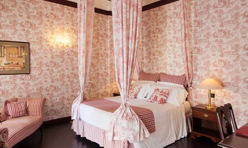 Classic queen single room french bed Hotel Victoria**** TURIN