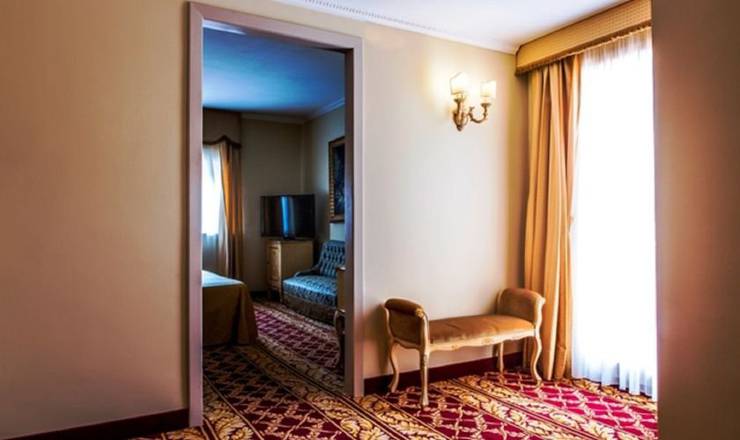 Junior suite villa tuscolana park hotel**** roma-frascati Junior suite villa tuscolana park hotel**** roma-frascati