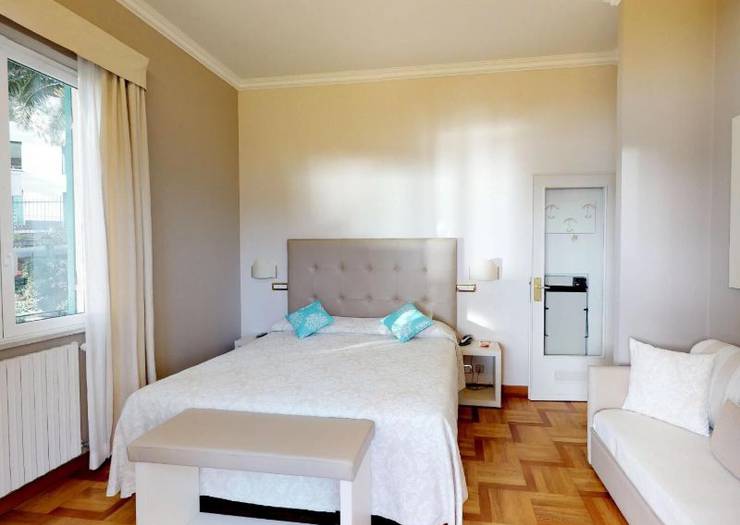 Triple room Hotel Metropole & Santa Margherita**** SANTA MARGHERITA LIGURE Triple room Hotel Metropole & Santa Margherita**** SANTA MARGHERITA LIGURE