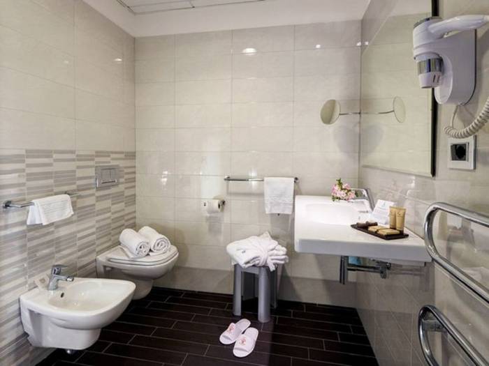 Camera superior matrimoniale hotel federico ii**** ancona-jesi Camera superior matrimoniale hotel federico ii**** ancona-jesi