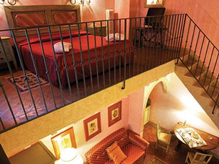 Loft suite triple room calamidoro hotel**** pisa-calcinaia Loft suite triple room calamidoro hotel**** pisa-calcinaia