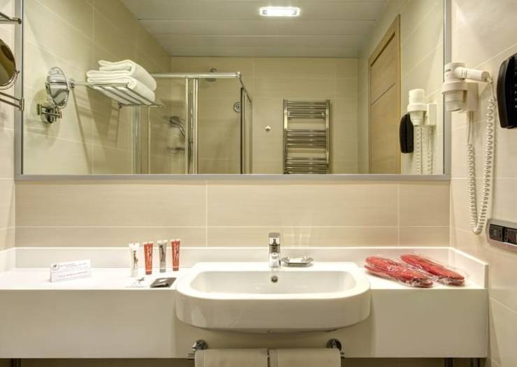 Small double room IQ Hotel Roma**** ROME Small double room IQ Hotel Roma**** ROME