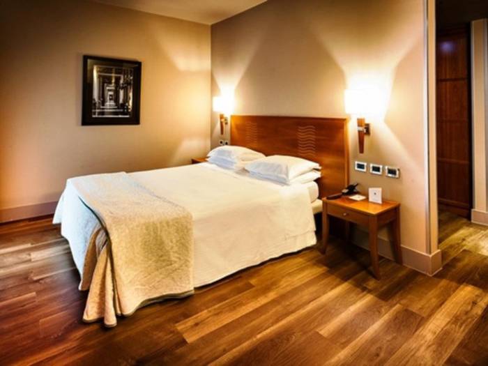 Superior double room hotel dei cavalieri caserta**** Superior double room hotel dei cavalieri caserta****